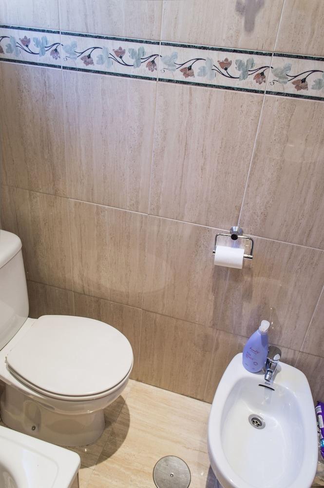 For You Rentals Reina Sofia Apartment Temporal Df21 Мадрид Екстериор снимка