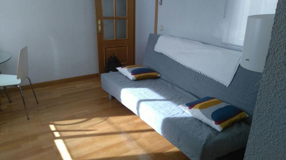 For You Rentals Reina Sofia Apartment Temporal Df21 Мадрид Екстериор снимка